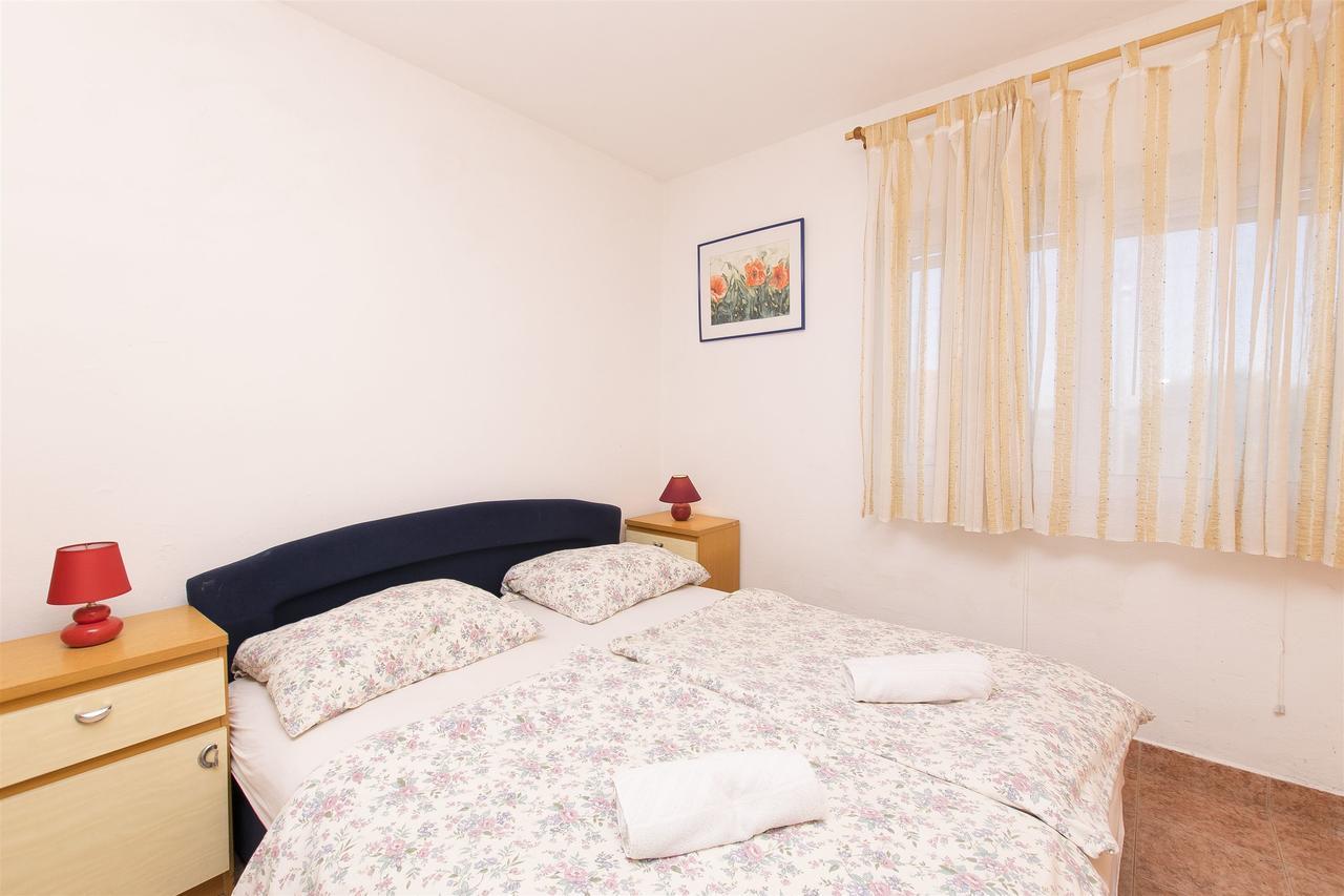 Apartments Irena ツコン エクステリア 写真